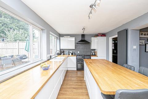 4 bedroom semi-detached house for sale, Longfields, Ongar, CM5