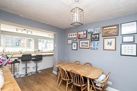 4 bedroom semi-detached house for sale, Longfields, Ongar, CM5