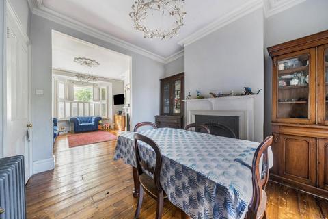 2 Clifton Road, Kingston Upon Thames, KT2 6PW