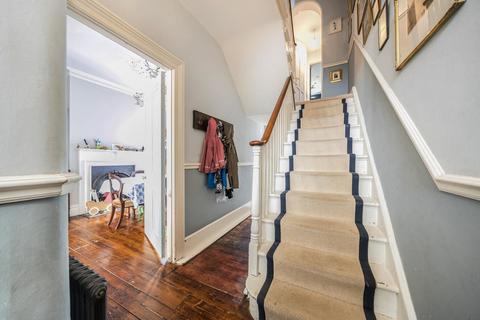 2 Clifton Road, Kingston Upon Thames, KT2 6PW