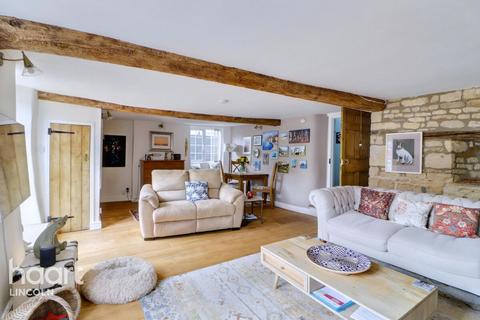 2 bedroom cottage for sale, High Street, Leadenham