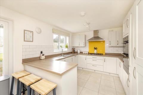 8 Cadwell Crescent, Gorebridge, EH23 4NG