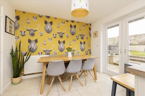 8 Cadwell Crescent, Gorebridge, EH23 4NG