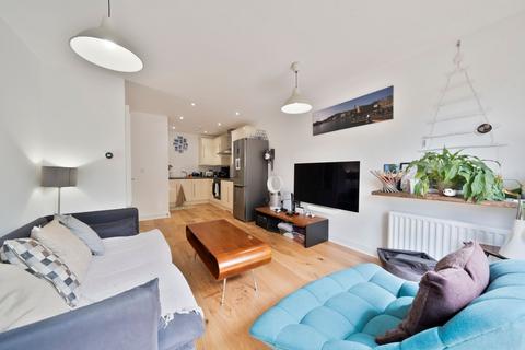 1 bedroom ground floor flat for sale, Mill Park, Cambridge, CB1