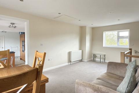2 Netheredge Drive, Knaresborough, HG5 9DA