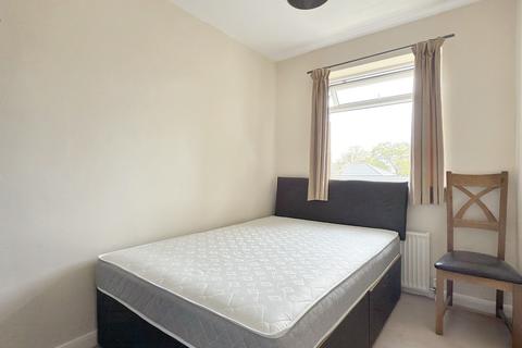 2 Netheredge Drive, Knaresborough, HG5 9DA