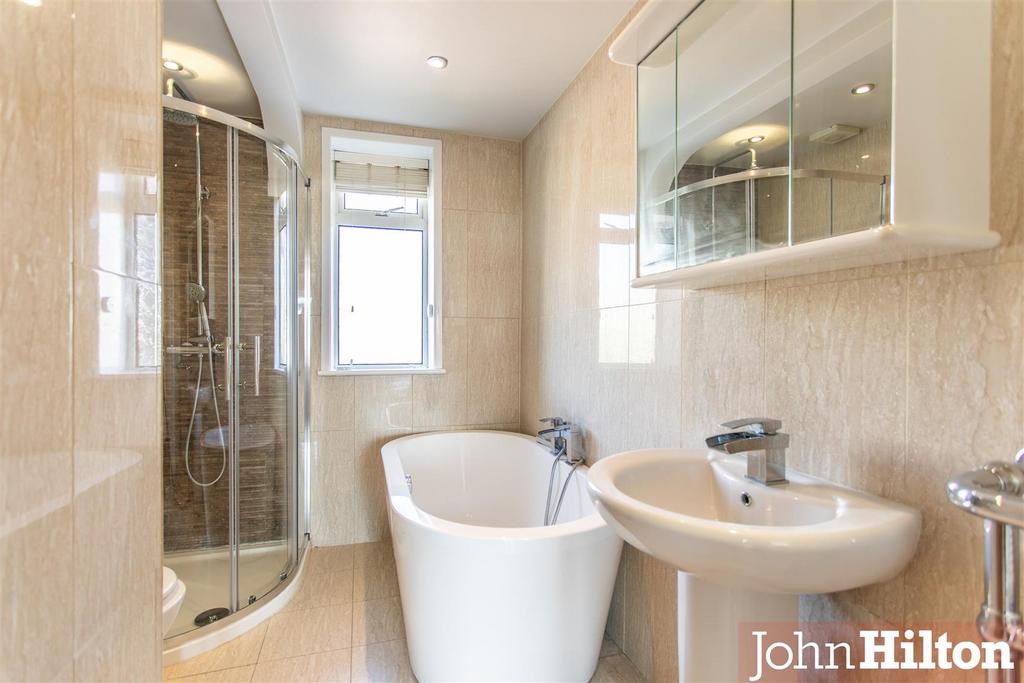 6, 27a Longhill Road33.jpg