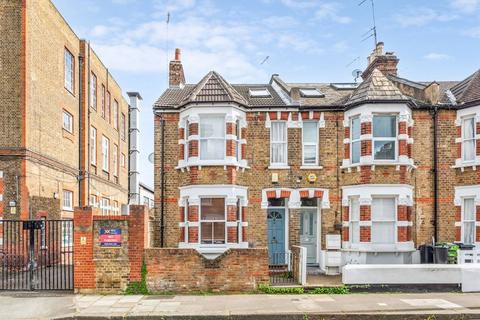 84 Biscay Road, London, W6 8JN