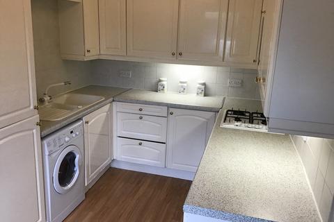 2 bedroom flat to rent, Crathie Gardens West, Aberdeen AB10