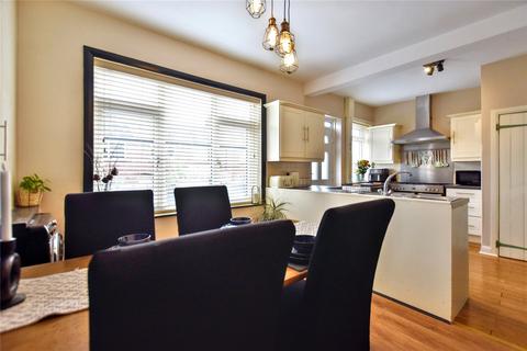 3 bedroom terraced house for sale, Longfield Mount, Pudsey, West Yorkshire