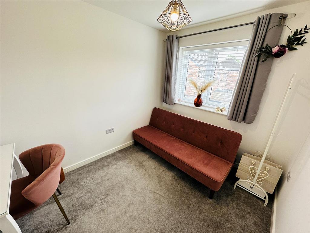 Bedroom4.jpg