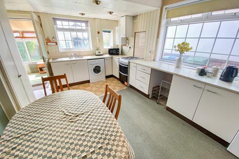 34 Kinson Avenue, Poole, BH15 3PH