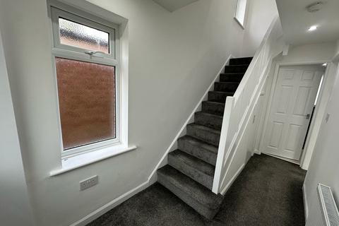 3 bedroom semi-detached house to rent, Wetherby LS22