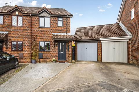 14 Harris Hill, Basingstoke, RG22 4UH