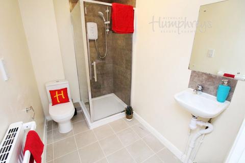 2 bedroom flat share to rent, Bodmin Grove, B7 - 8-8 Viewings