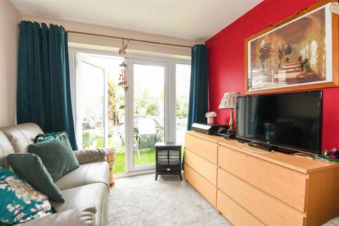 12 Langley Road, Trowbridge, BA14 0LL