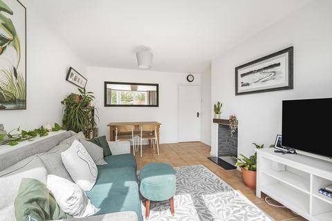 67 Cedar Avenue, Twickenham, TW2 7HD
