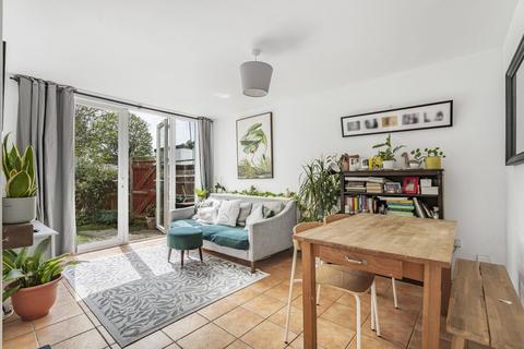 67 Cedar Avenue, Twickenham, TW2 7HD