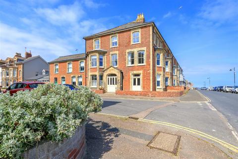 7 North Parade, Southwold, IP18 6LP