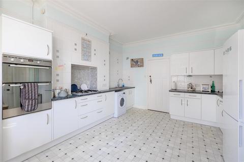 7 North Parade, Southwold, IP18 6LP