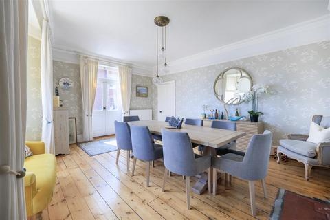 7 North Parade, Southwold, IP18 6LP