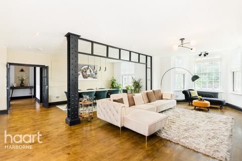 3 bedroom apartment for sale, Kenilworth Court, Hagley Road, Edgbaston