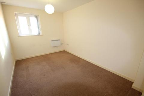 1 bedroom flat to rent, The Junction, Grays Place, Slough.