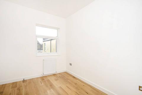 2 bedroom flat for sale, Chaplin Road, NW2, Willesden, London, NW2
