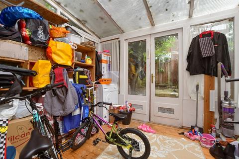 8 Alvia Gardens, Sutton, SM1 4RU