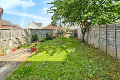 2 bedroom semi-detached house to rent, Buscombe Gardens, Brockworth, GL3