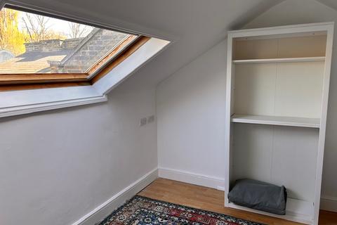 1 bedroom flat to rent, Waller Road, London SE14