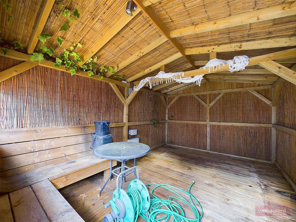 Outbuilding