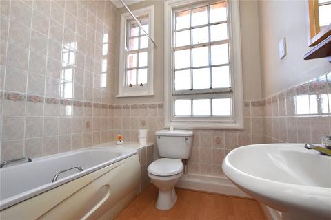 2 bedroom apartment for sale, The Mount, Taunton, Somerset, TA1