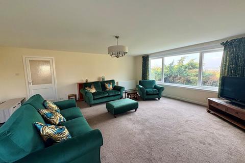 5 bedroom detached bungalow for sale, Weydale, Thurso, Highland. KW14 8YJ