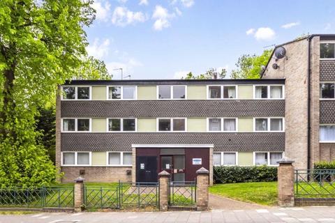 2 bedroom apartment for sale, Augustus Road, London SW19