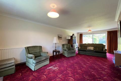 4 bedroom detached house for sale, Brookside Way, Blakedown