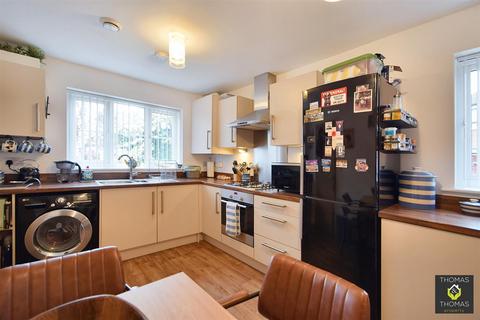 21 Acorn Way, Hardwicke, Gloucester, GL2 4AY