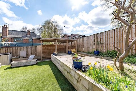 203 Broad Lane, Leeds, LS13 2NJ