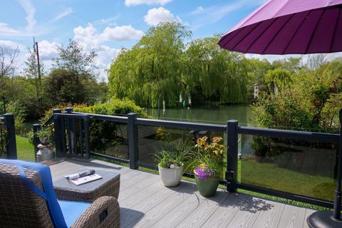 2 bedroom mobile home for sale, Carlton Meres Country Park, Carlton, Suffolk
