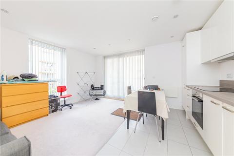 1 bedroom flat to rent, Skylark House, Drake Way, Reading, RG2