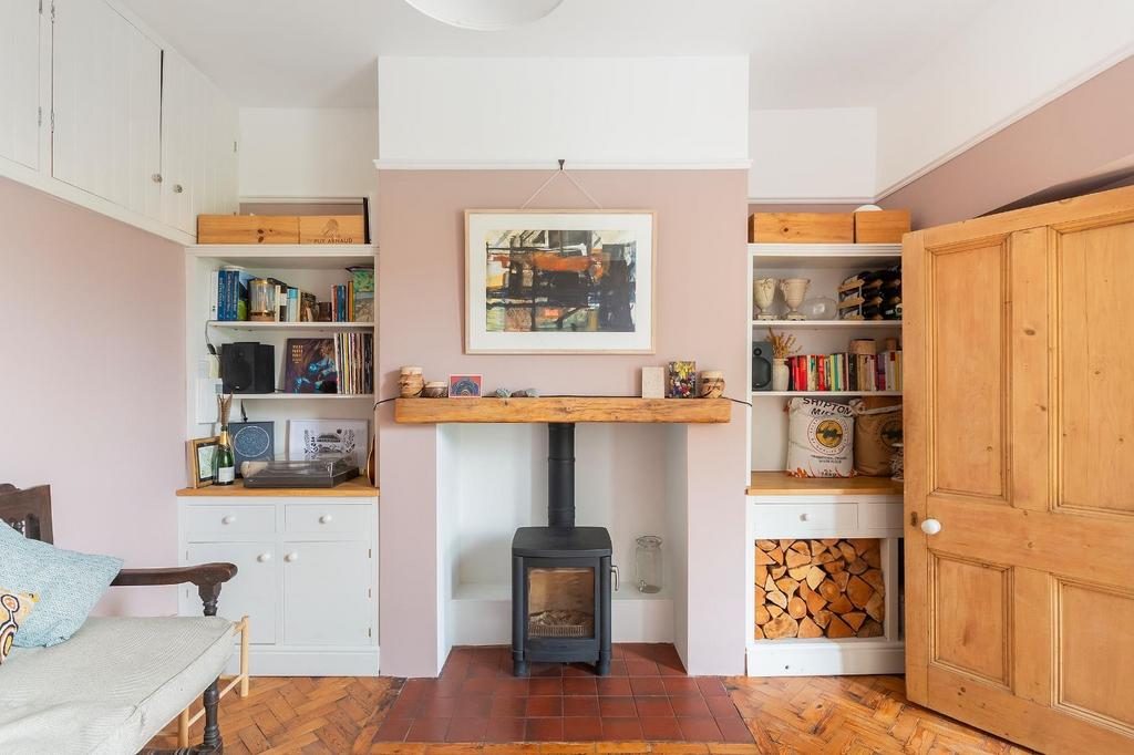 G8 F9 FERSD - Dining Room B.jpg