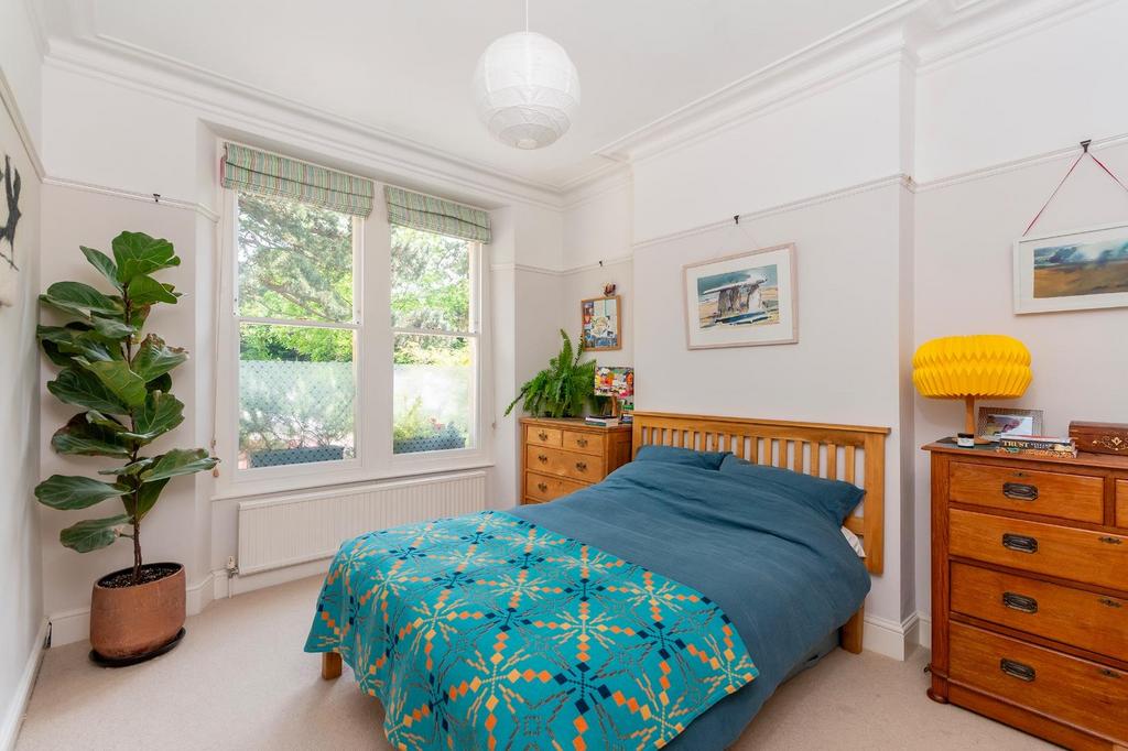 G8 F9 FERSD - Bedroom F.jpg