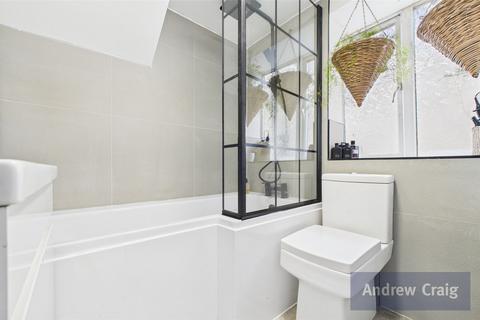 1 bedroom flat for sale, Beach Road, South Shields
