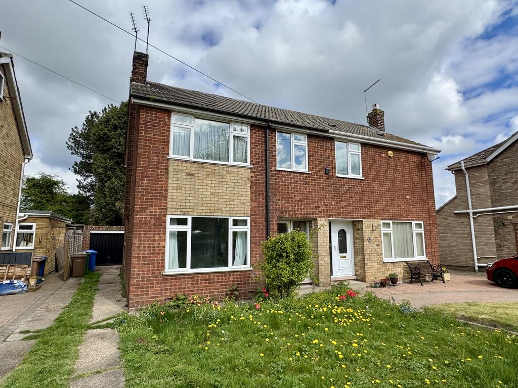 3 Bedroom House - For Sale by Auction