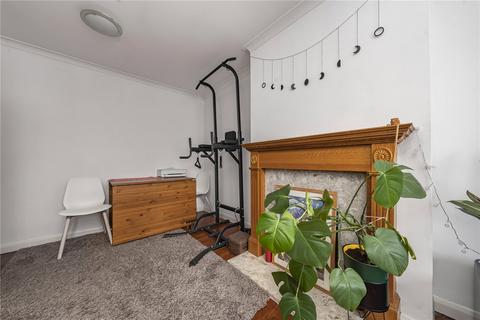 14 Wolsey Close, Hounslow, TW3 2PJ