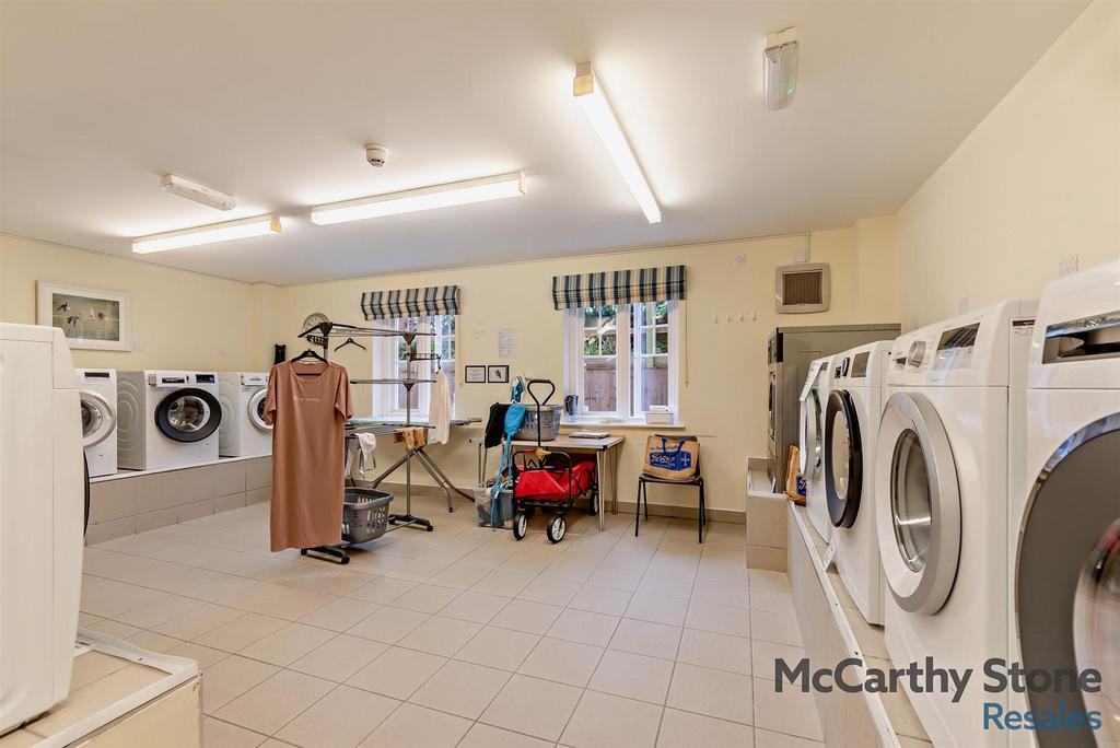 8644941-interior07-800.jpg