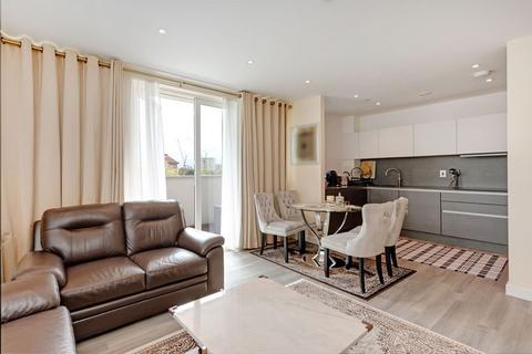 2 bedroom flat for sale, Avenue Road, London W3