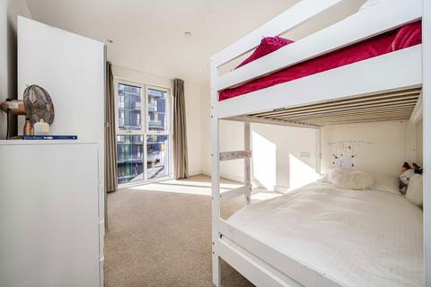 2 bedroom flat for sale, Hatton Road, Wembley HA0