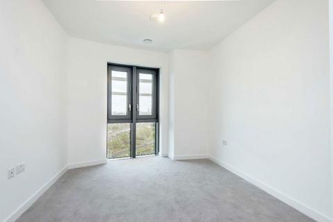 2 bedroom flat for sale, Goodwin Street, London N4
