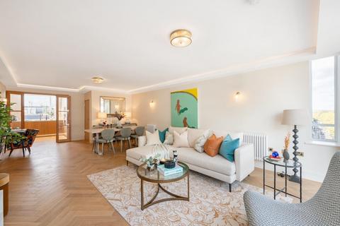 3 bedroom flat for sale, Portland Place, Marylebone, London  W1B
